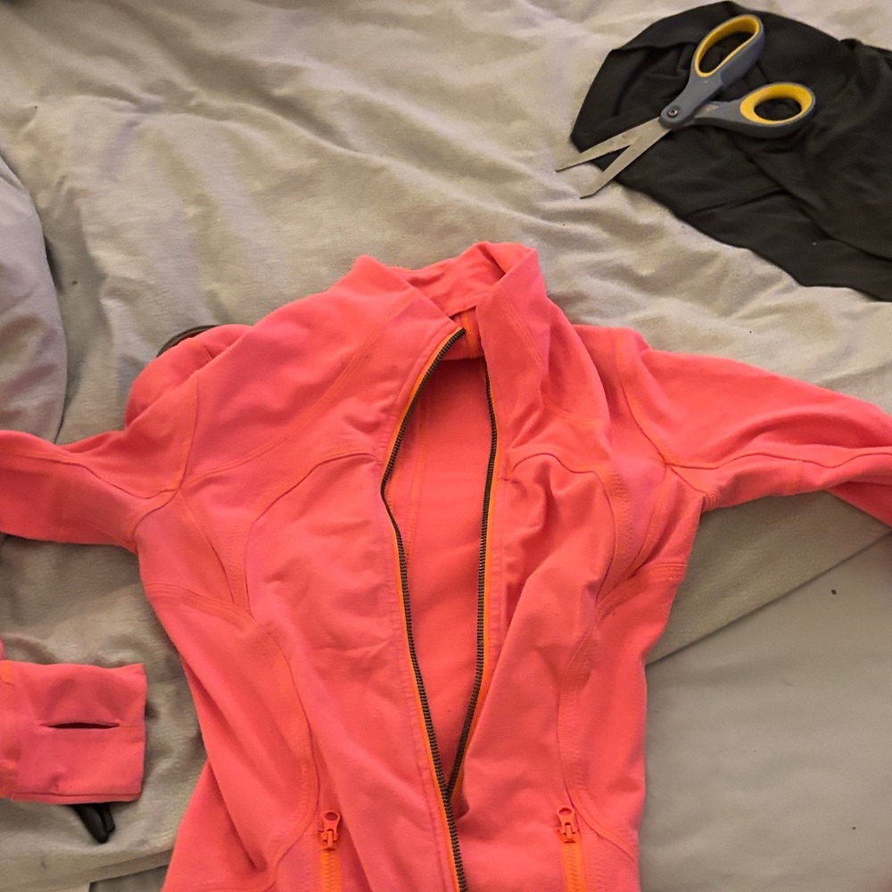 Lululemon Athletica Vibrant Pink Ski Jacket
